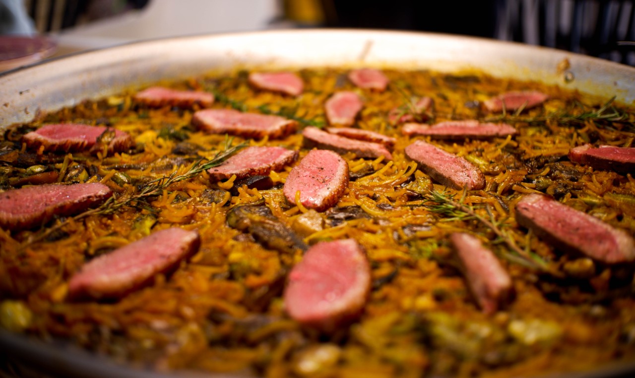 Fideuà con pato